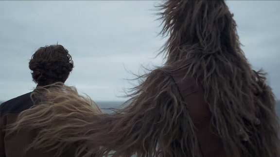 Chewbaka umarmt Han Solo