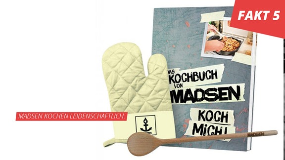 Das Kochbuch von Madsen, Kochhandschuh und Kochlöffel