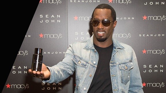 P Diddy präsentiert seinen neuen Duft im Lenox Square in Atlanta/USA